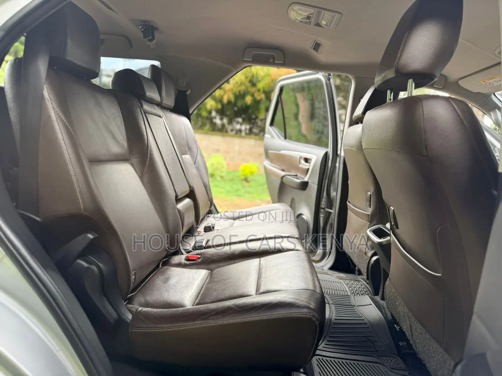 Toyota Fortuner 2017 Silver