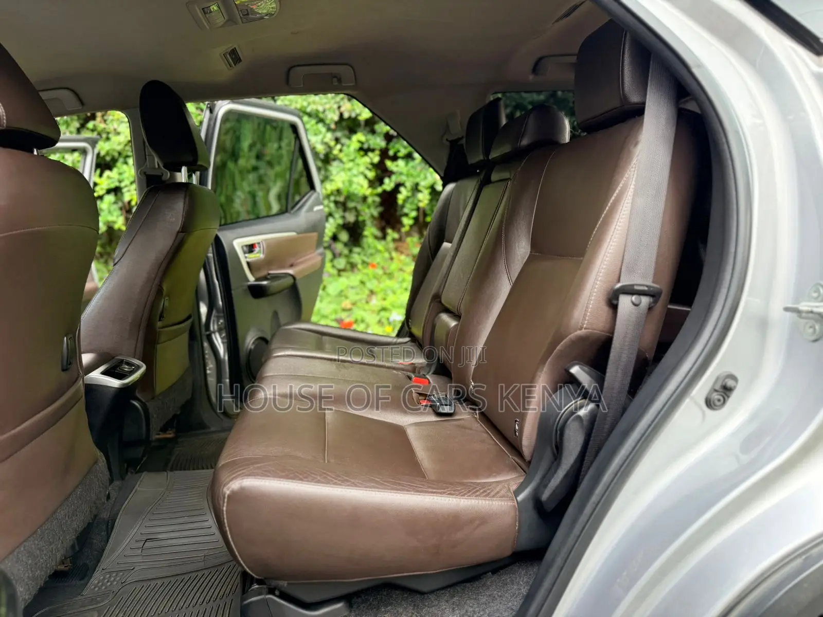 Toyota Fortuner 2017 Silver
