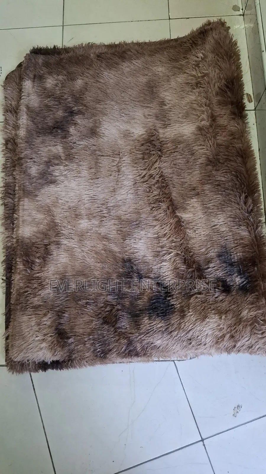 Fluffy Carpet 7x10
