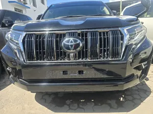 Toyota Land Cruiser Prado 2022
