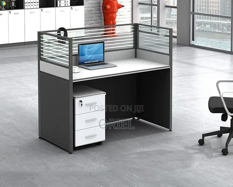 Office Workstation : Modular1-Way Office Workstation Desk Unit