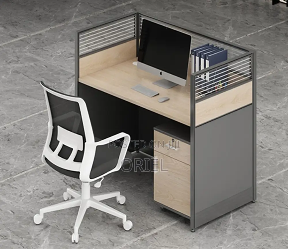 Office Workstation : Modular1-Way Office Workstation Desk Unit