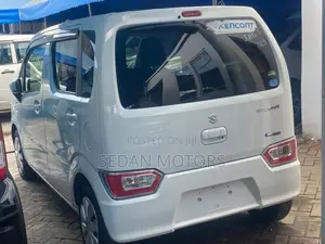Suzuki Wagon R 2019 Off white