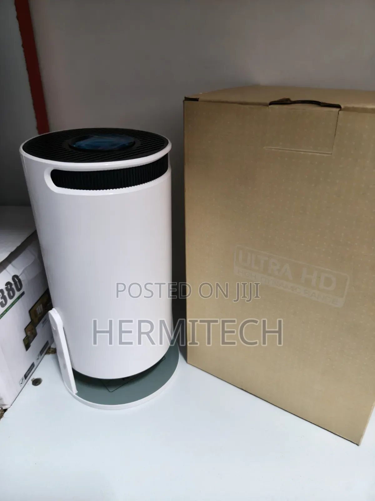 Hy300 With Latest Technology Wifi Bluetooth Smart 16gb,150 Inch, Hdmi