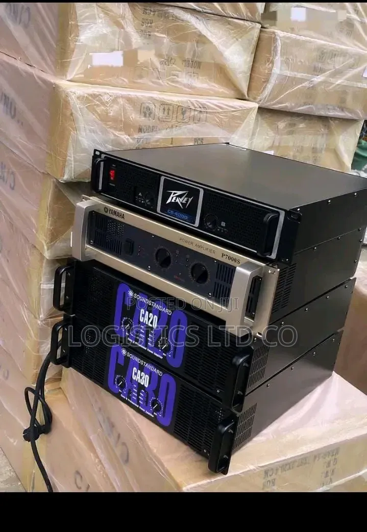 Yamaha P7000s - Two-Channel Power Amplifier 4ohm