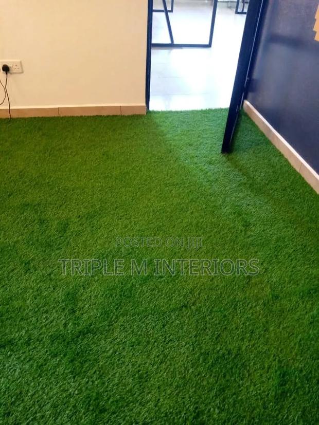 High Quality Synthetic Green Lawn for Outdoor Beauty