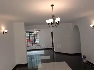 3bdrm Apartment in State House Area for rent