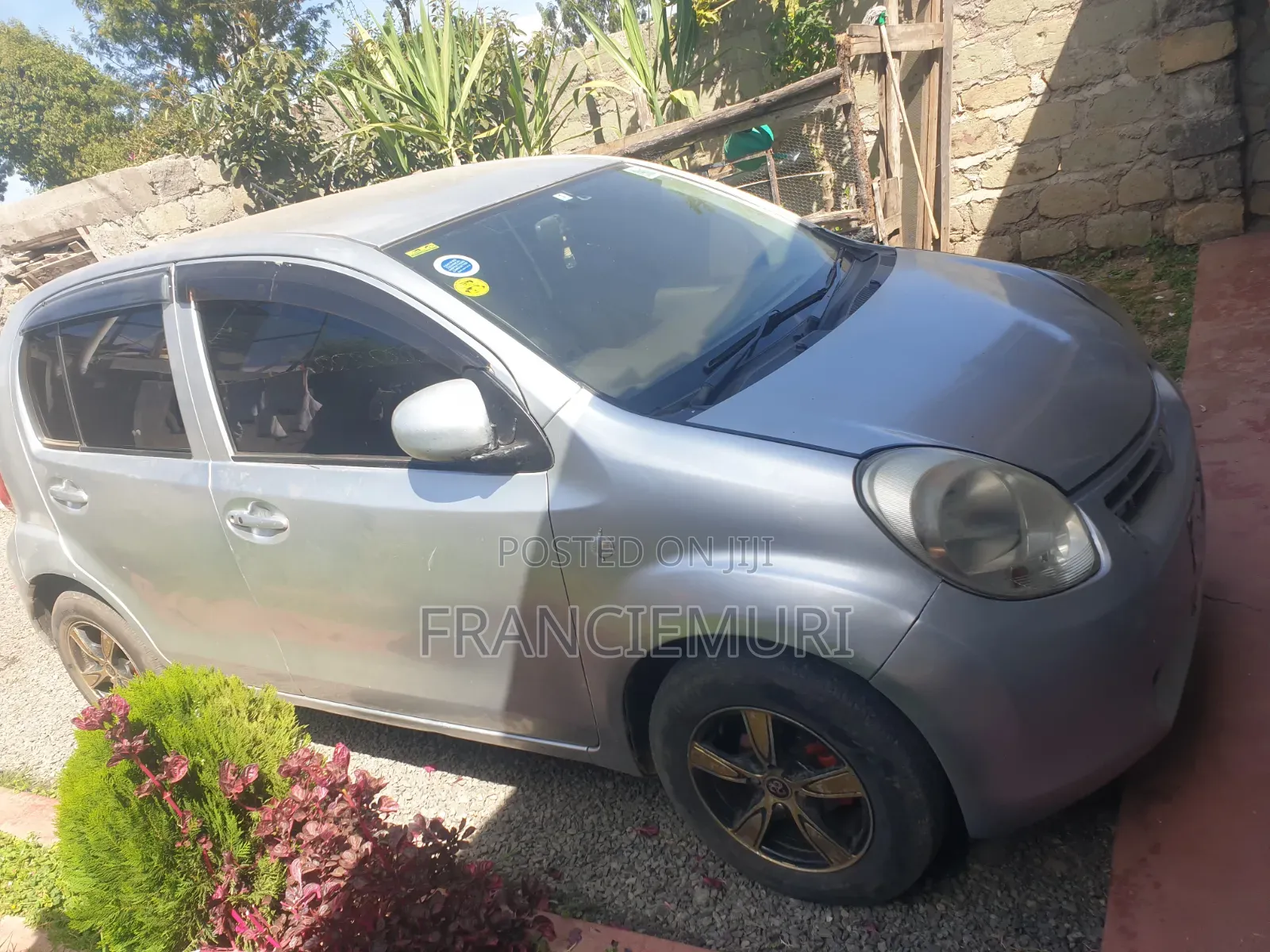 Toyota Passo 1.0 AWD 2013 Silver
