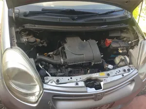 Toyota Passo 1.0 AWD 2013 Silver