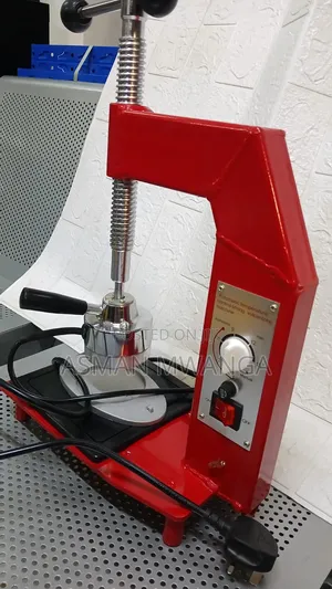 Tyre Vulcanizing Machine