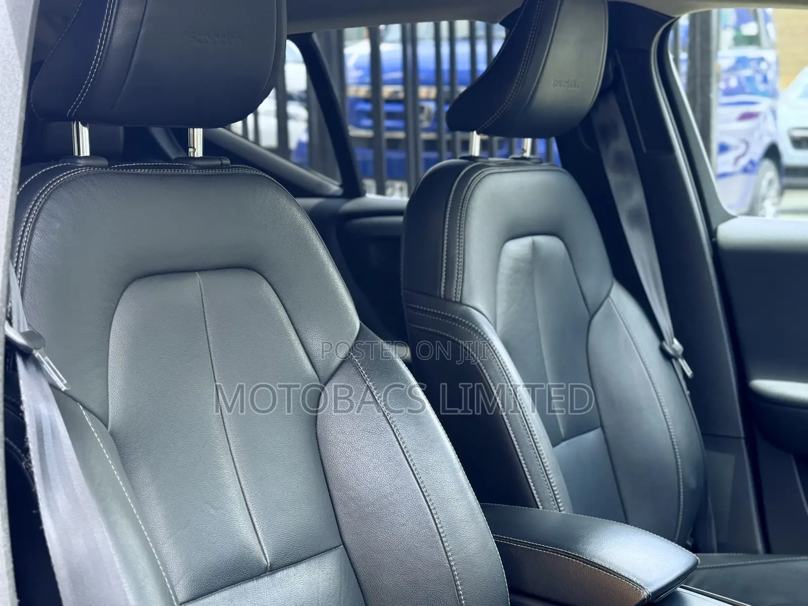 Volvo XC40 2019 Black