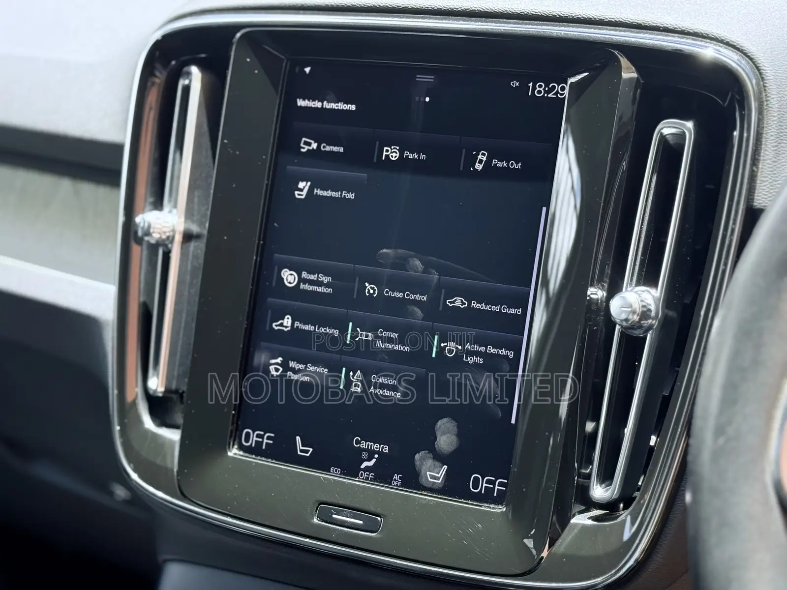 Volvo XC40 2019 Black