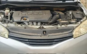 Toyota Wish 2010 Silver