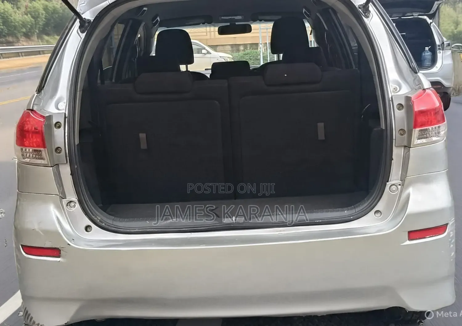 Toyota Wish 2010 Silver