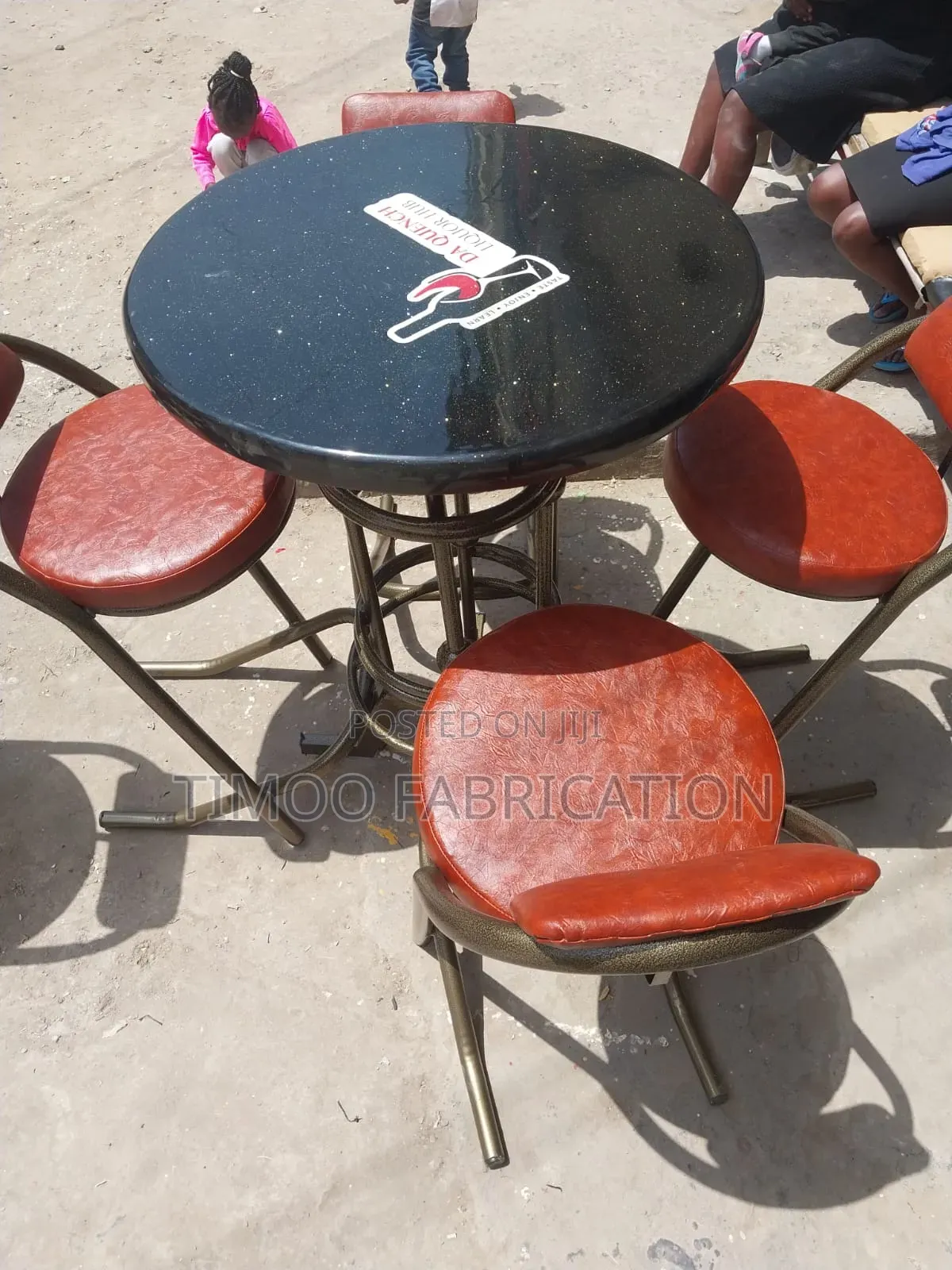 Restaurant High Round Black Table With 4chairs, Pouder Paint
