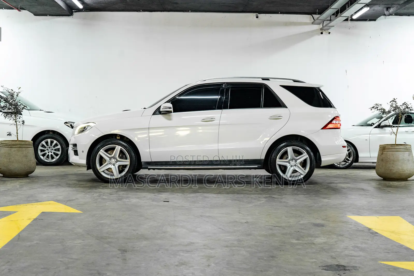 Mercedes-Benz M Class ML350 4MATIC 4dr SUV AWD (3.5L 6cyl 7A) 2015