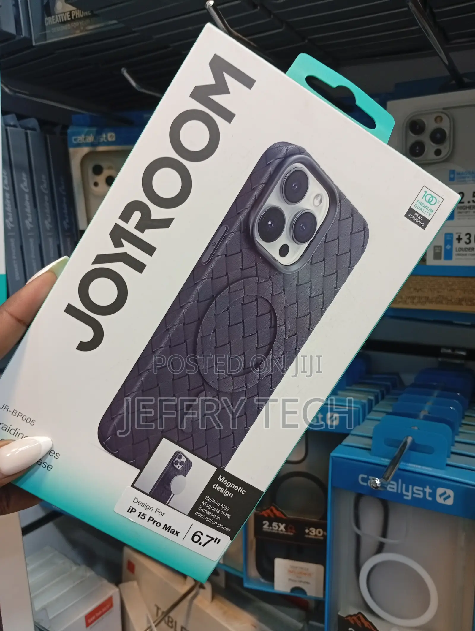 Braided Series Magnetic Tpu Case Designed for the iPhone 15 Pro Max