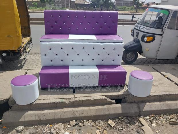 Pedicure Purple  and White Seat - thumbnail 2