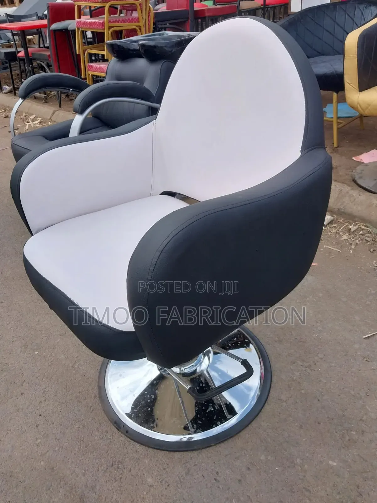 Styling Hydraulic Pump Seats