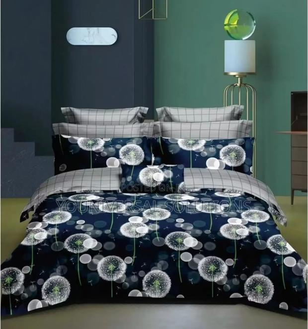 High Quality Cotton Flowered Duvet Covers. Size: 6x6 Pillowcases: