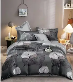 High Quality Cotton Flowered Duvet Covers. Size: 6x6 Pillowcases: