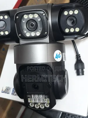 High-Definition Triple Lens 4g Sim CCTV 24/7 Electric Powered