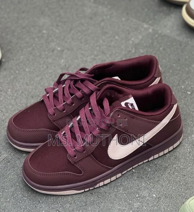 Nike Sb Dunk Low Burgundy Crush Size 37-45