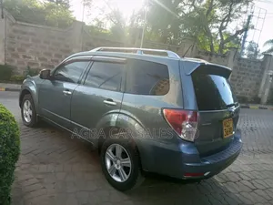 Subaru Forester 2011 Green