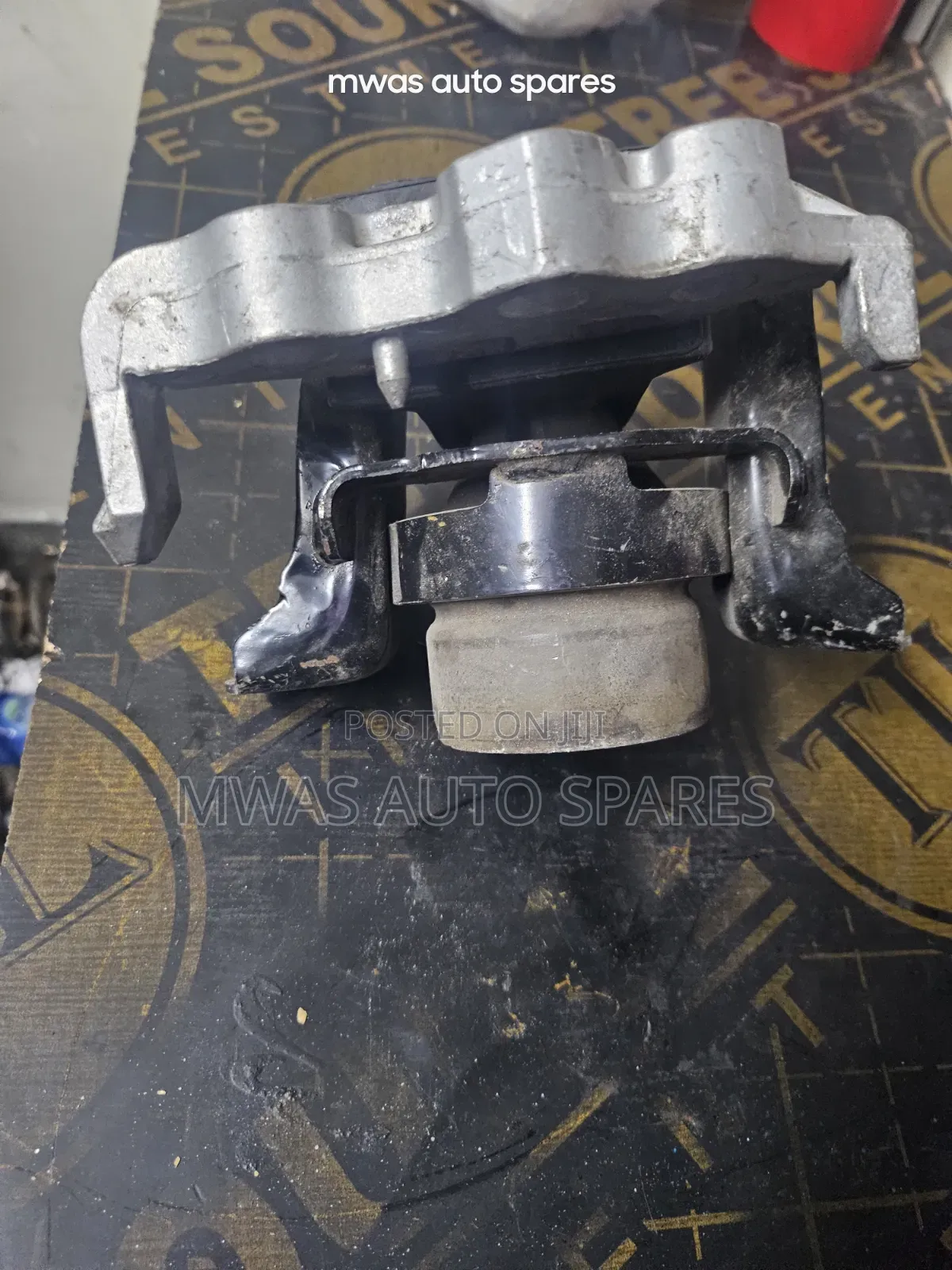 Daihatsu Mira Engine Mountain