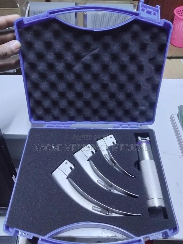 3 Blades Laryngoscope