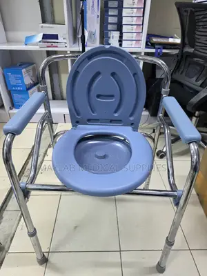 Foldable Commode Chair