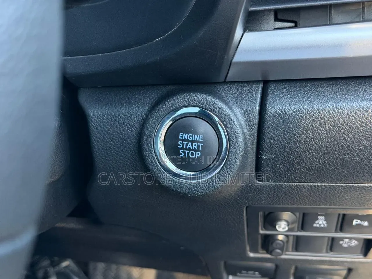 Toyota Hilux 2.4 Diesel 2020 Green