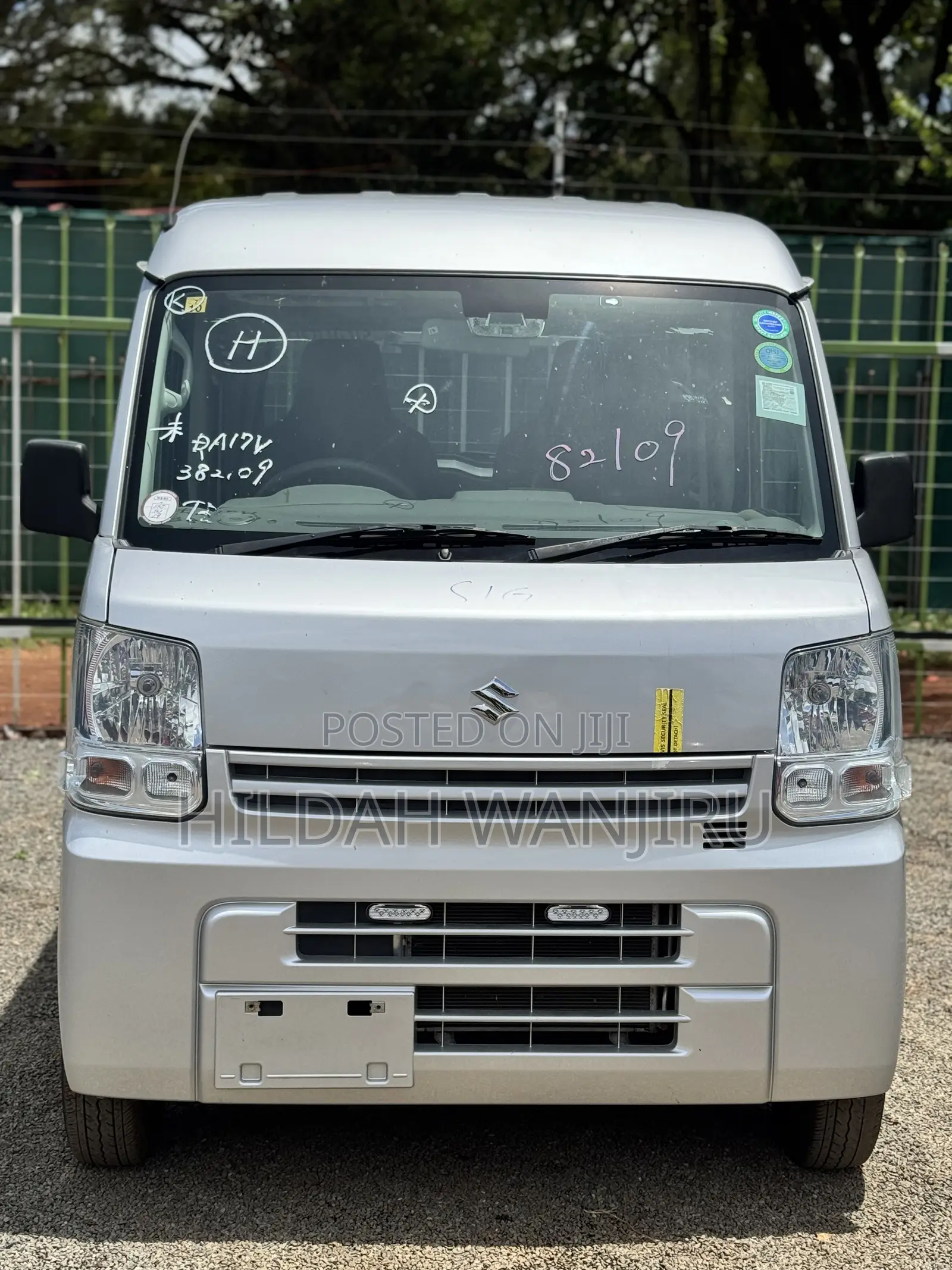 Suzuki Every Wagon 2019 Silver