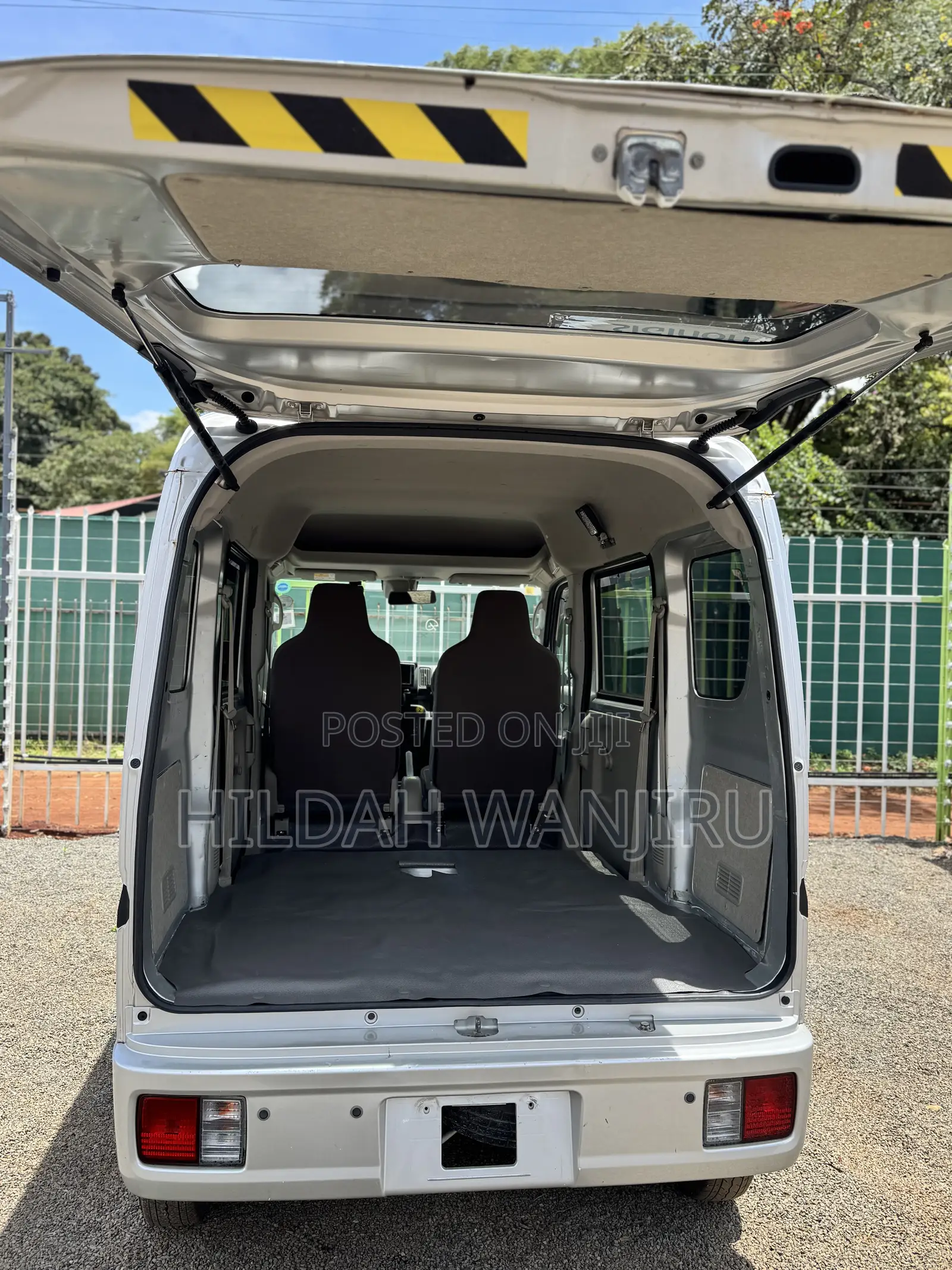 Suzuki Every Wagon 2019 Silver