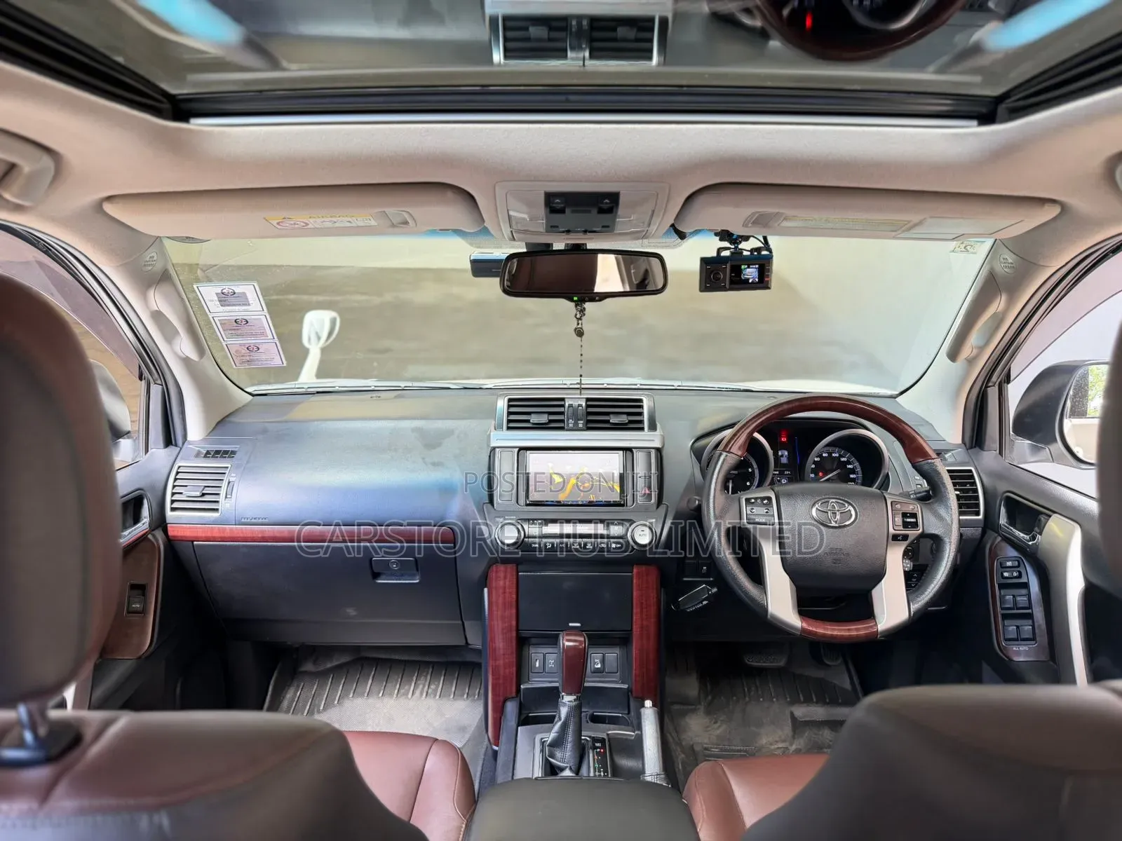 Toyota Land Cruiser Prado 2.8 2018 White