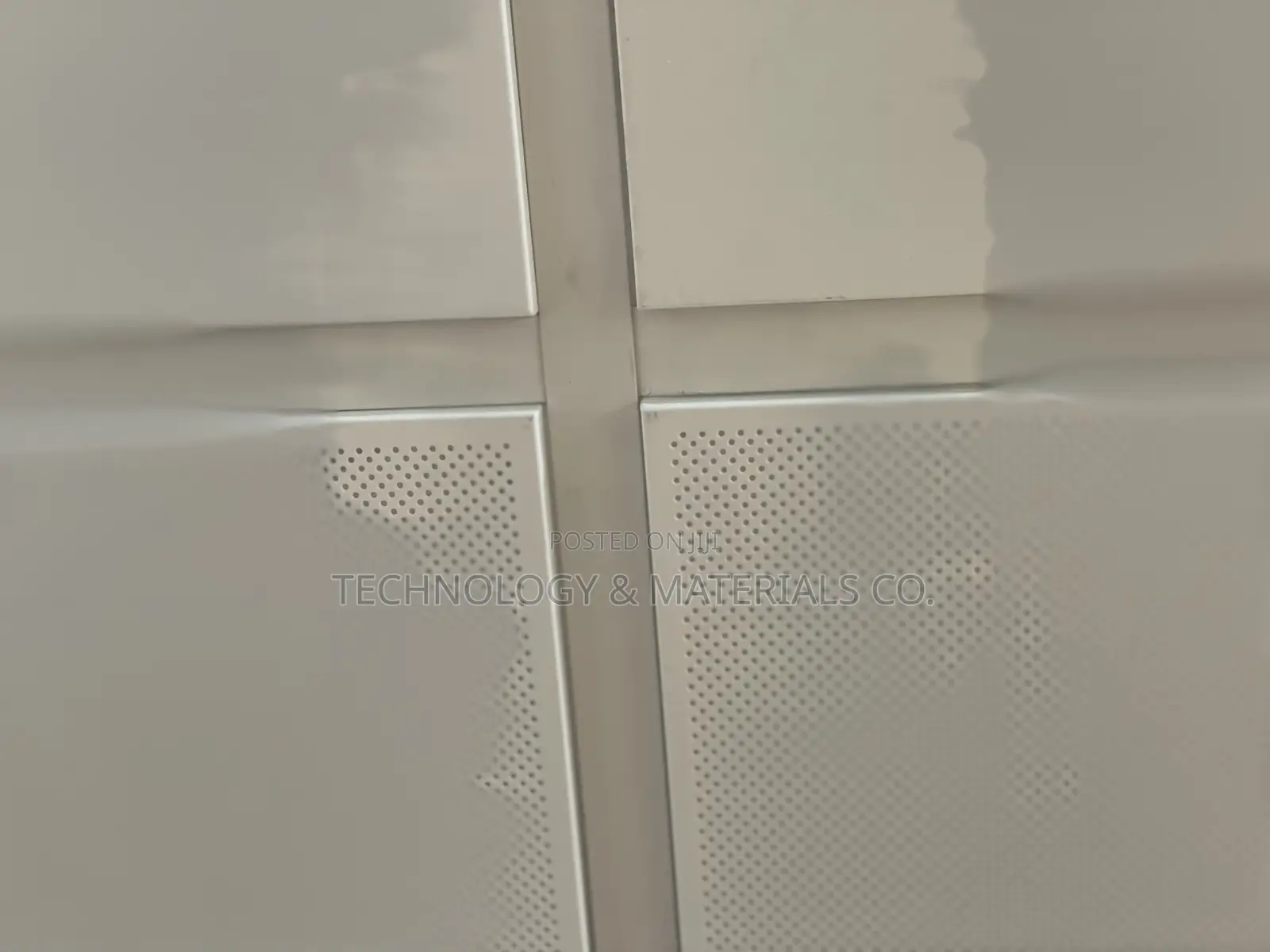 Aluminium Ceiling for Offices,Showrooms,Airports,Halls