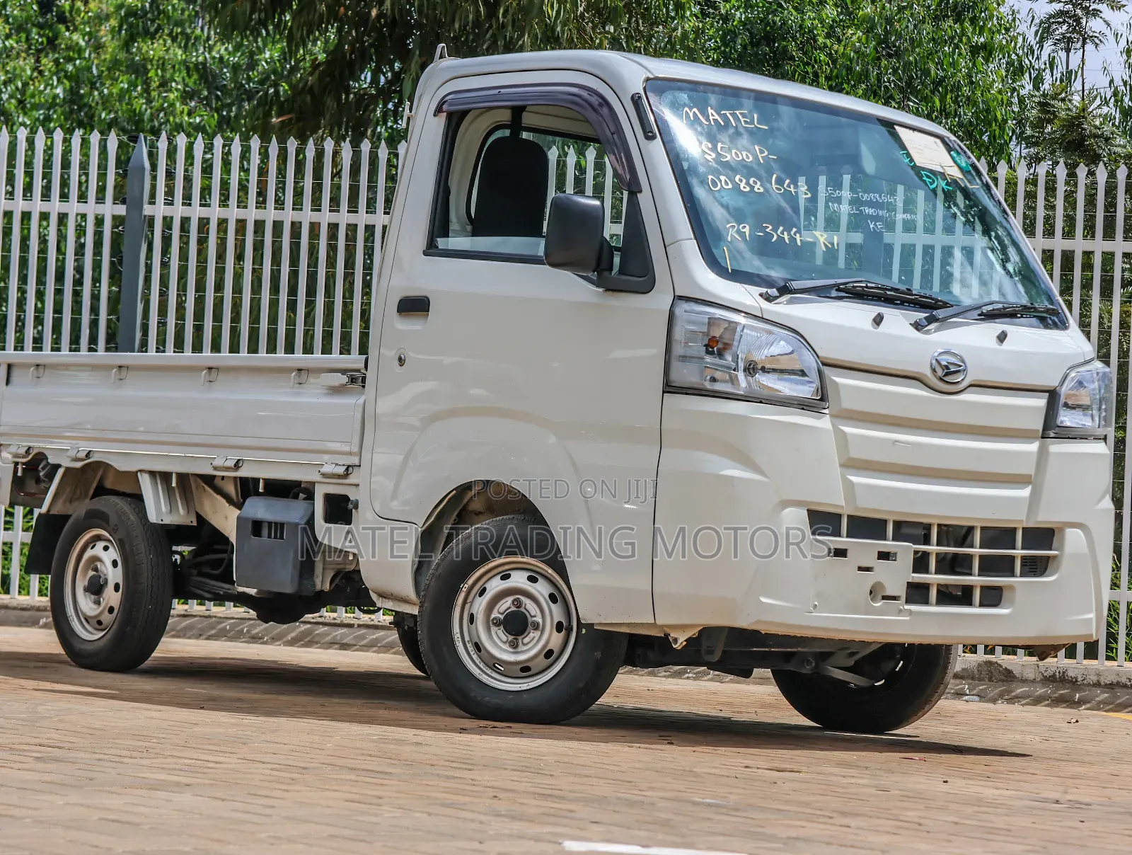 Daihatsu Hijet 2019 White