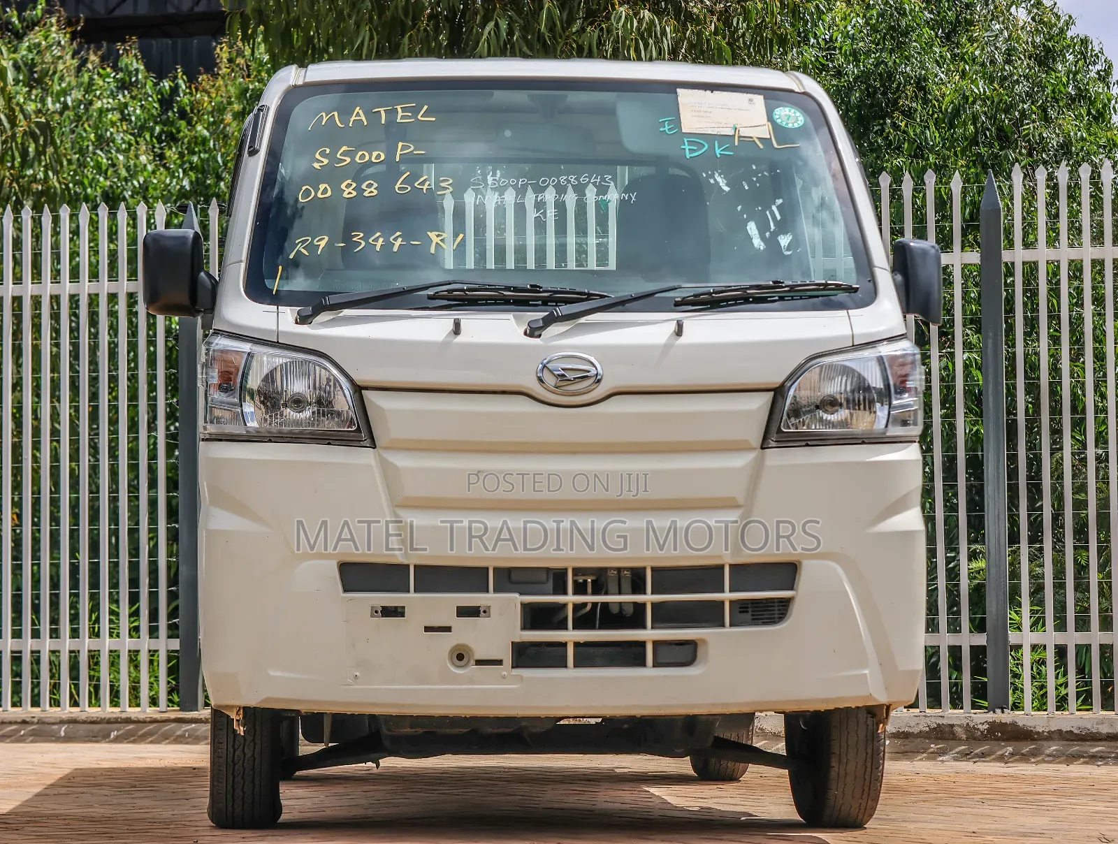 Daihatsu Hijet 2019 White