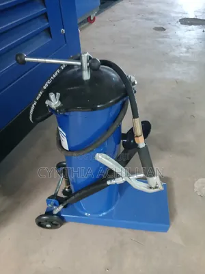 Manual Grease Bucket