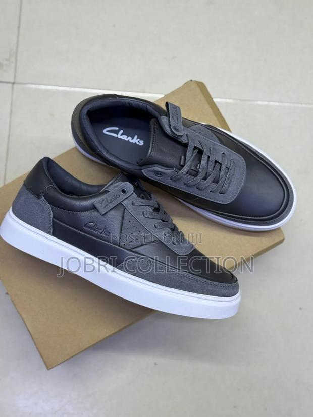 Authentic Clarks Casual Leather Sneakers
