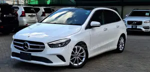 Mercedes-Benz B-Class 2019 White