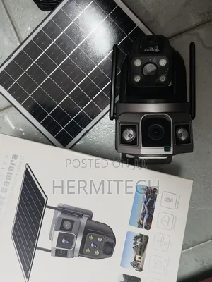 Wifi Dual-Lens CCTV Camera Dual-Perspective Monitoring Solar Powered