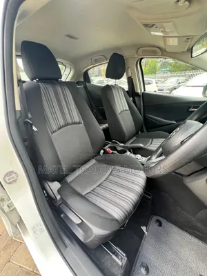 Mazda 2 2019 White