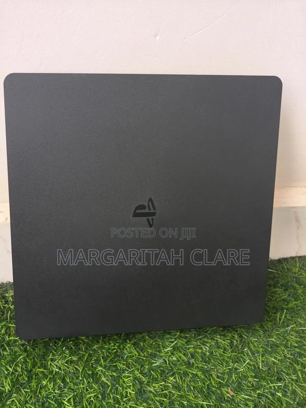 Playstation 4 (Ps4) for Sale – Fully Working Well Maintained