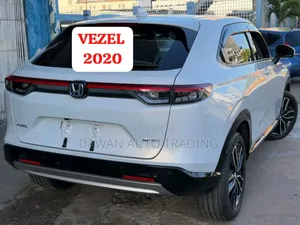 Honda Vezel 2020 White