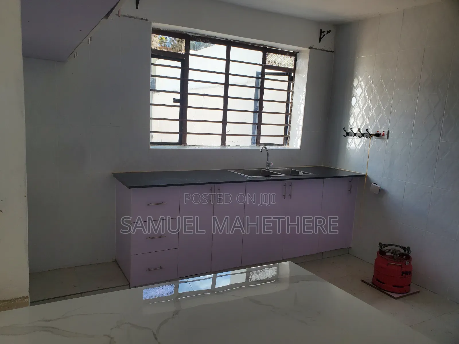 Furnished 3bdrm Mansion in Riverside Estate, Kenyatta Road / Theta 