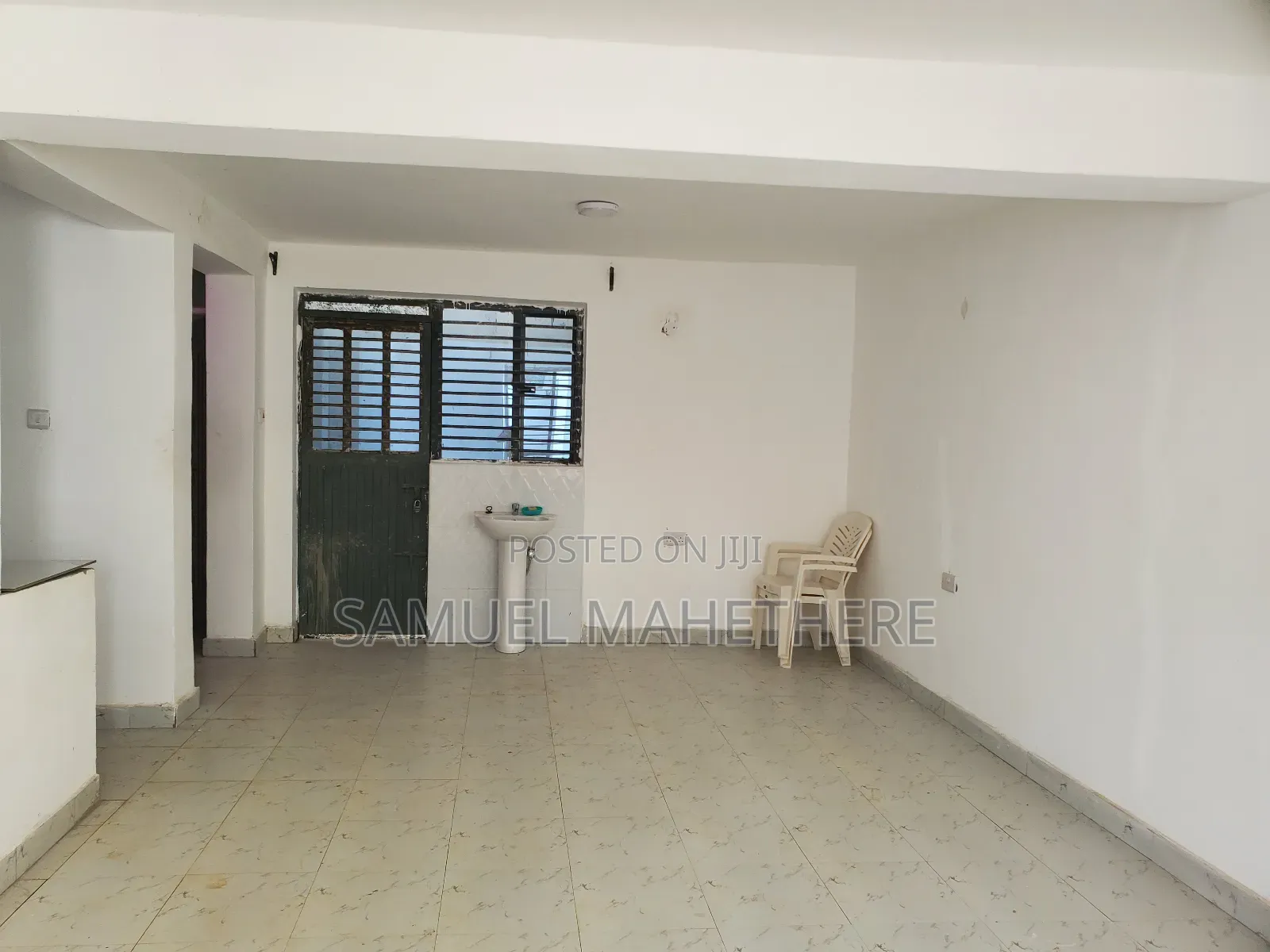 Furnished 3bdrm Mansion in Riverside Estate, Kenyatta Road / Theta 