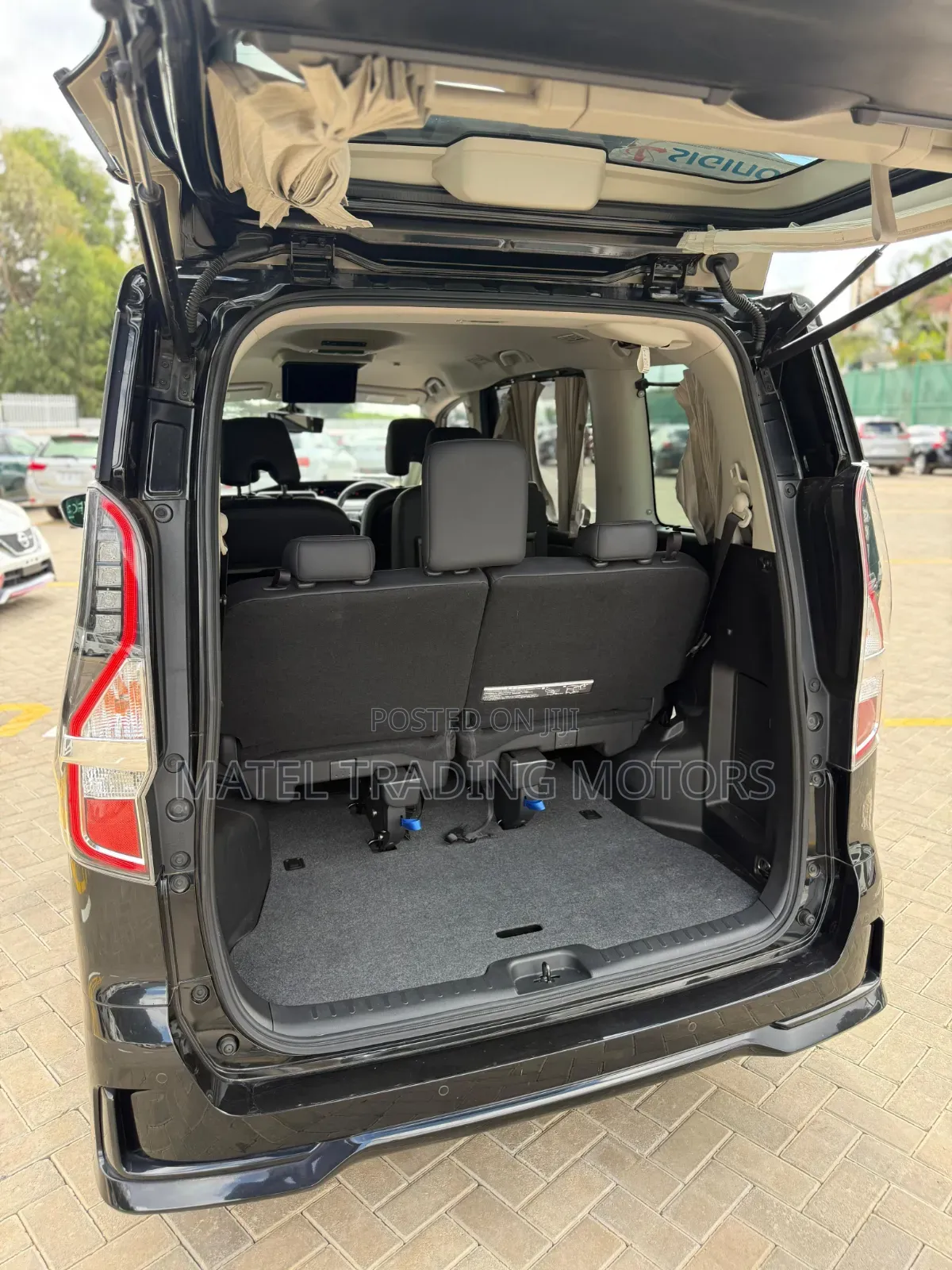 Nissan Serena 2019 Black