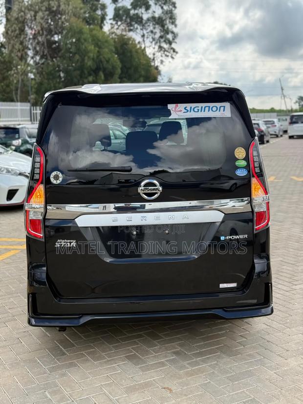 Nissan Serena 2019 Black - thumbnail 12