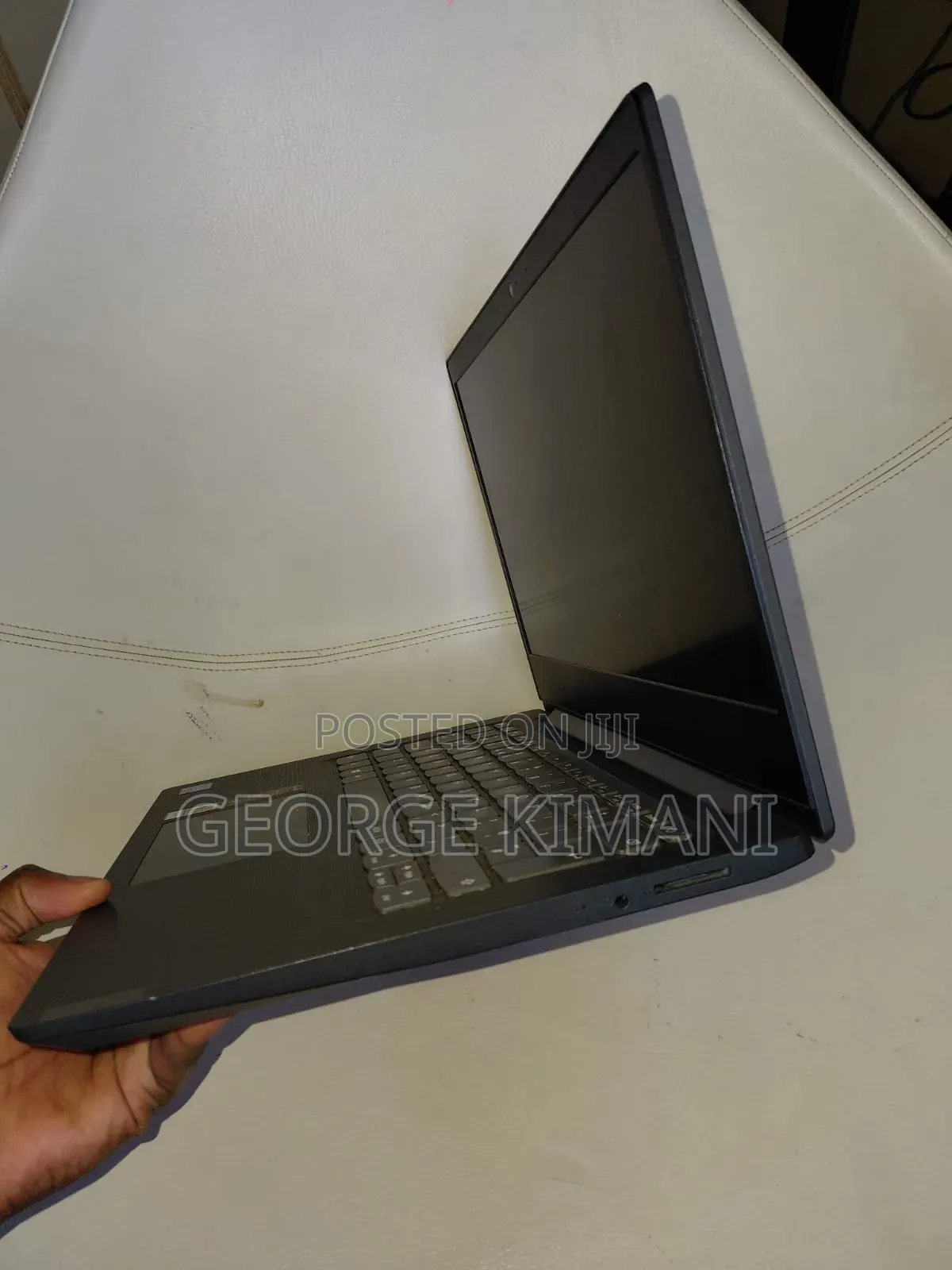 Laptop Lenovo Ideapad 3 4GB Intel Core i3 HDD+SSD 1T
